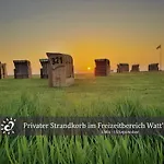De Reetpieper Wohlfuehlen Am Nordseedeich Wurster Nordseekuste
